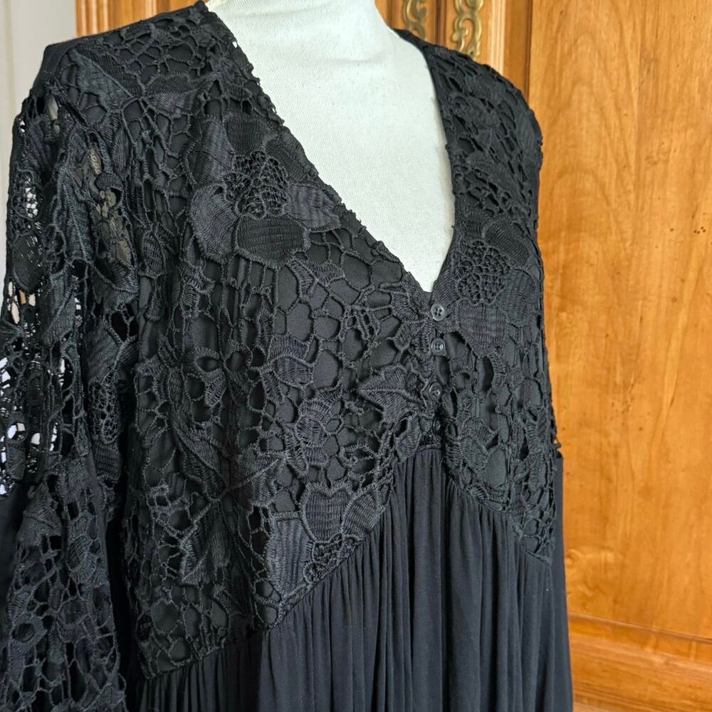 Unique J Gee black crochet bell flare sleeve fit and flare dress high waist 2x - Picture 11 of 12